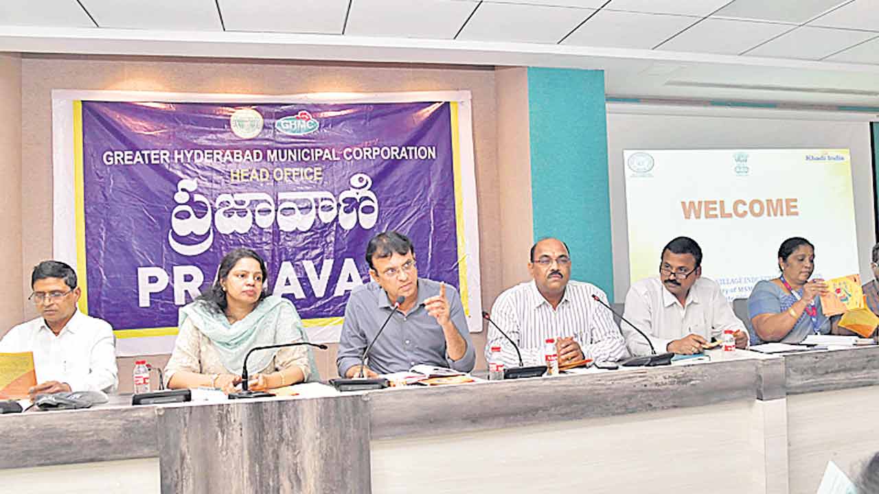 మహిళలను కోటీశ్వరులను చేయడమే లక్ష్యం