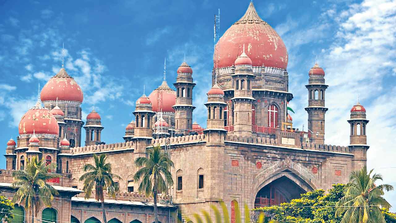 DSC | డీఎస్సీ వాయిదాపై తగ్గని నిరుద్యోగుల ఆందోళనలు.. ప్రభుత్వ తీరుపై హైకోర్టులో పిటిషన్‌