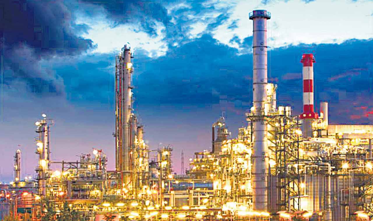 Andhra Pradesh | తెలంగాణ పరిశ్రమలపై ఏపీ నజర్‌.. విదేశీ పెట్టుబడులను మళ్లించుకొనే ఎత్తులు!