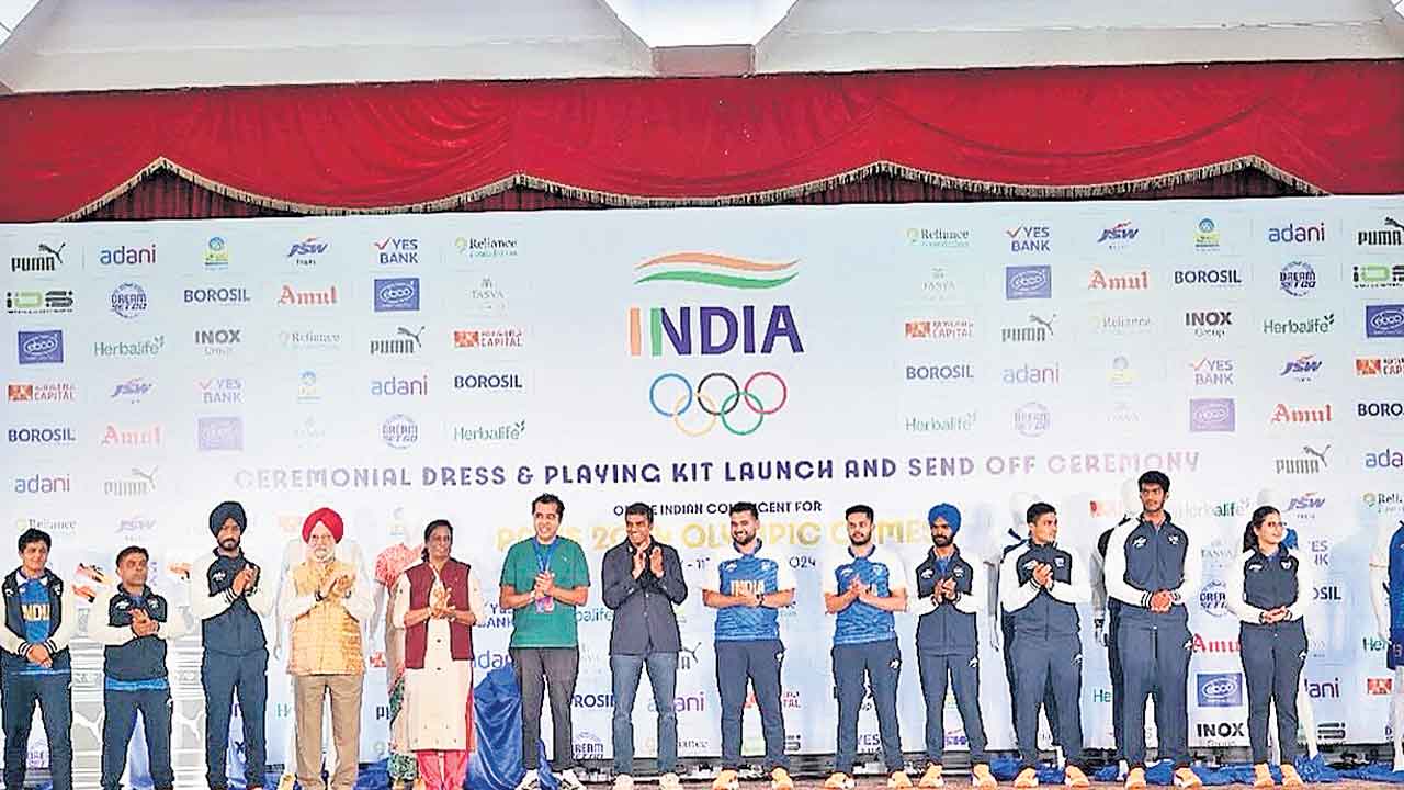 Paris Olympics | 140 కోట్ల మంది ఆశలు 117 మందిపై.. పారిస్కు వెళ్లేది వీళ్లే..