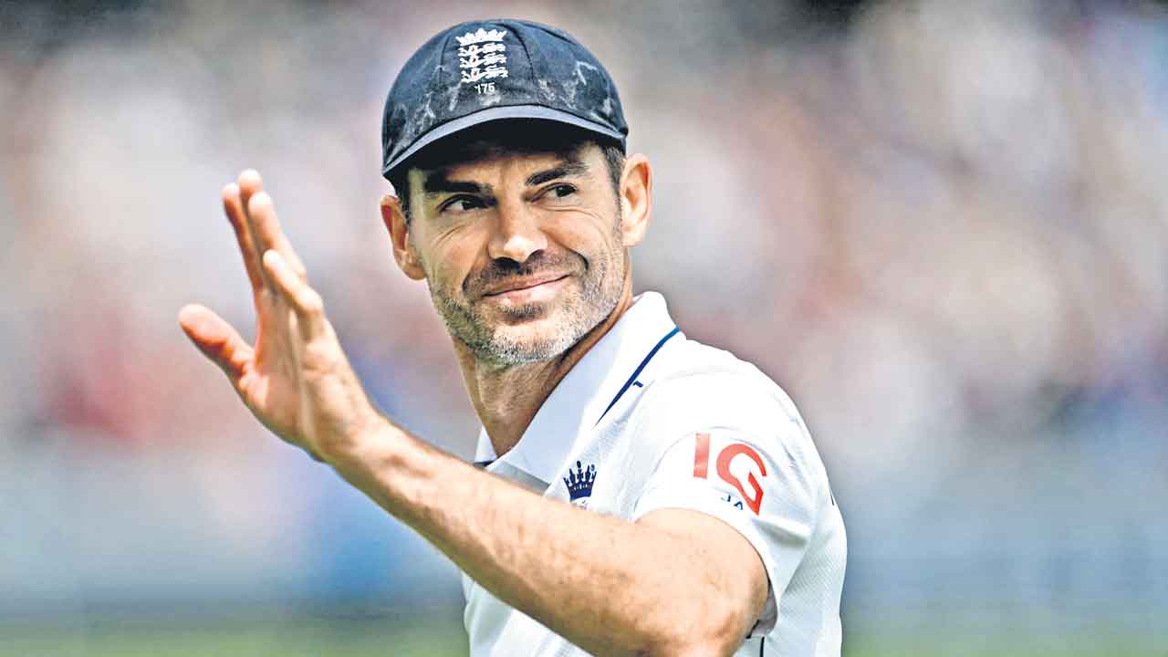 James Anderson | అండర్సన్‌ అల్విదా.. సుదీర్ఘ క్రికెట్‌ కెరీర్‌కు ఇంగ్లండ్‌ పేసర్‌ వీడ్కోలు