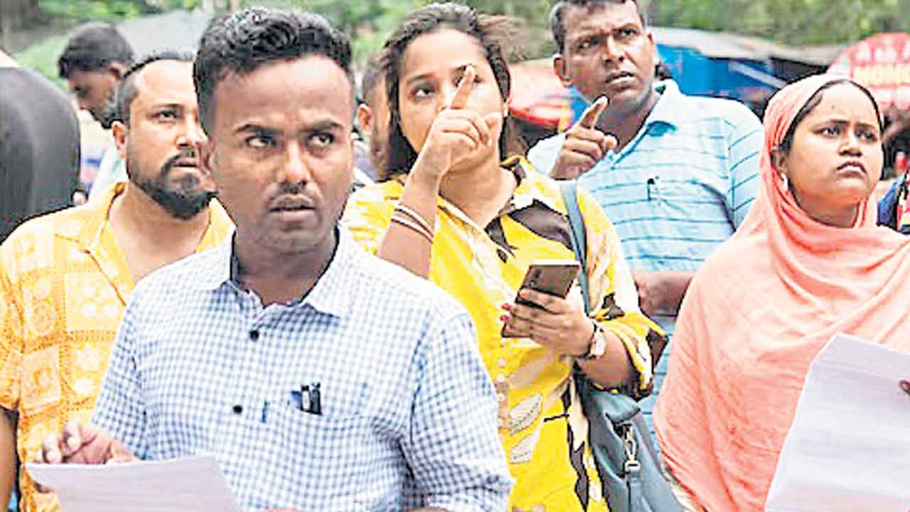 Unemployment | దేశంలో నానాటికీ పెరుగుతున్న నిరుద్యోగం.. గ్రామీణ ప్రాంతాల్లో మరింత ఎక్కువ: సీఎంఐఈ