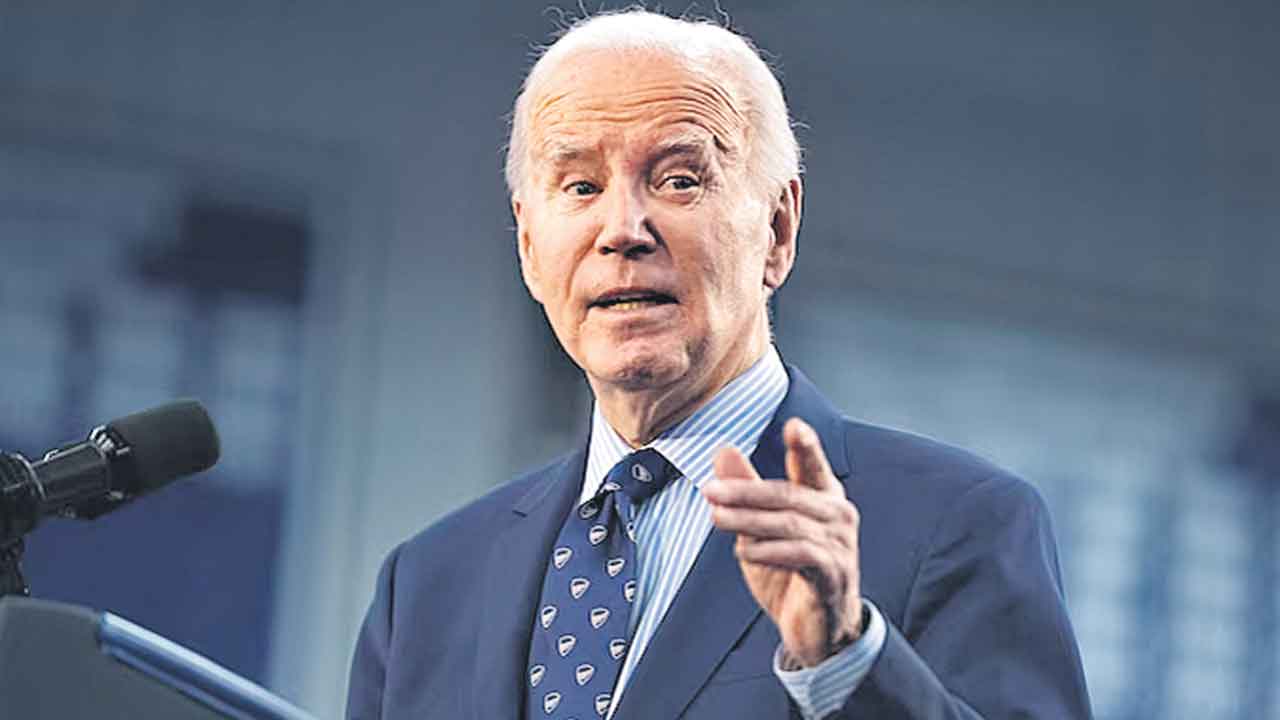 Joe Biden | అమెరికా అధ్యక్ష రేసు నుంచి తప్పుకున్న జో బైడెన్‌.. డెమొక్రటిక్‌ అభ్యర్థిగా కమలాహారిస్‌!