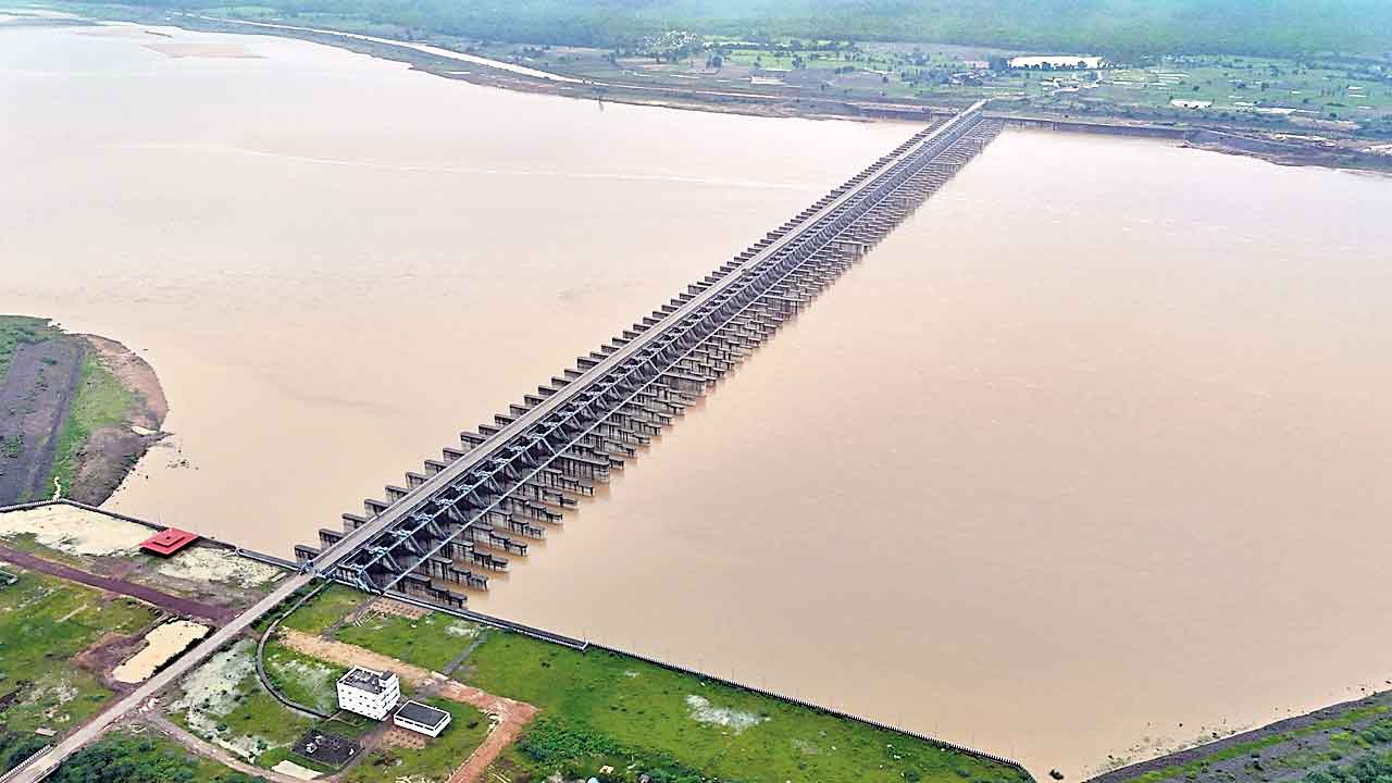 Kaleswaram Project | కాళేశ్వరంపై కల్లబొల్లి కబుర్లు