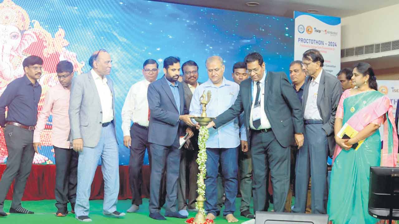 పైల్స్కు అత్యాధునిక లేజర్ చికిత్స