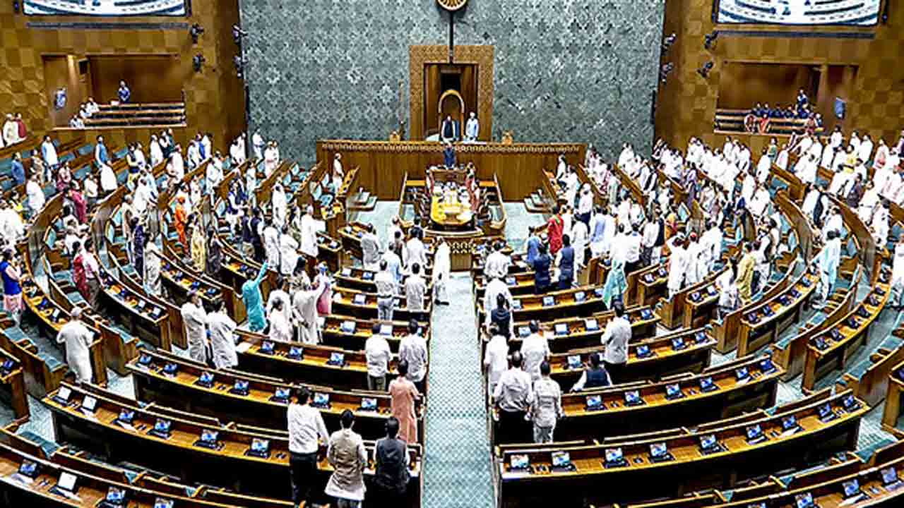 Lok Sabha | నీట్‌ అంశంపై చర్చకు స్పీకర్‌ నిరాకరణ.. లోక్‌సభ నుంచి విపక్షాలు వాకౌట్‌