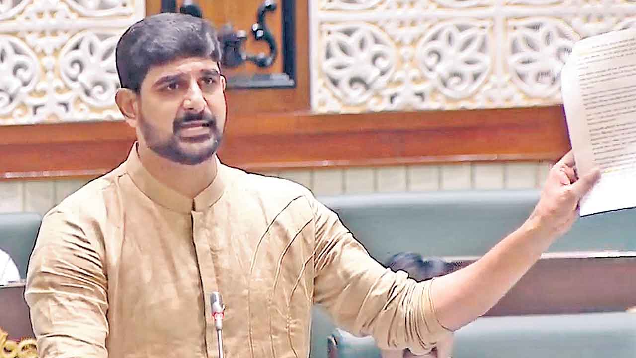 MLA Padi Kaushik Reddy | సోం డిస్టిలరీ నుంచి కాంగ్రెస్‌కు 1.8 కోట్లు : ఎమ్మెల్యే పాడి కౌశిక్‌రెడ్డి