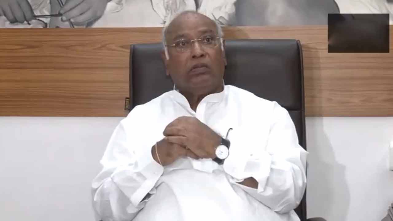 Mallikarjun Khage | ఇది కేవలం అధికారాన్ని కాపాడుకునే బడ్జెట్‌ : మల్లికార్జున్‌ ఖర్గే