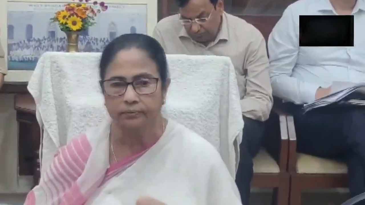 Mamata Banerjee | ఇది ఓ దిక్కూదివానం లేని రాజకీయ పక్షపాత బడ్జెట్‌ : మమతాబెనర్జీ