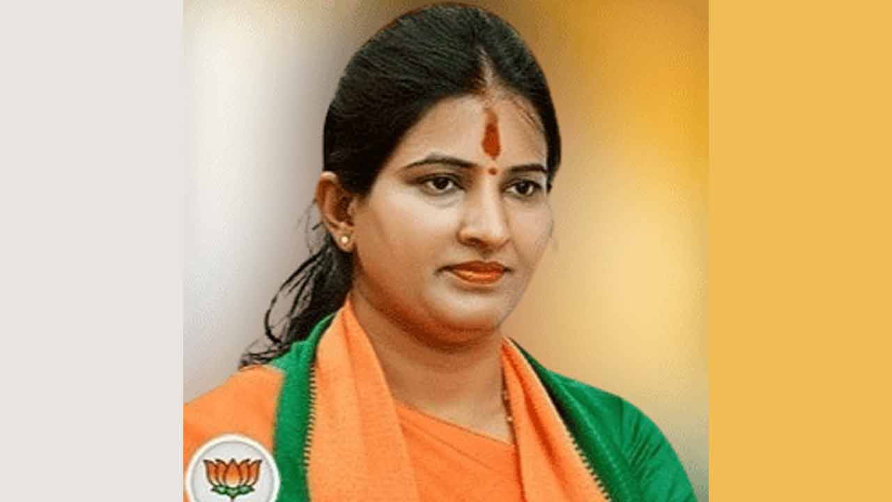 మహిళలను మోసగించిన కాంగ్రెస్‌ ప్రభుత్వం