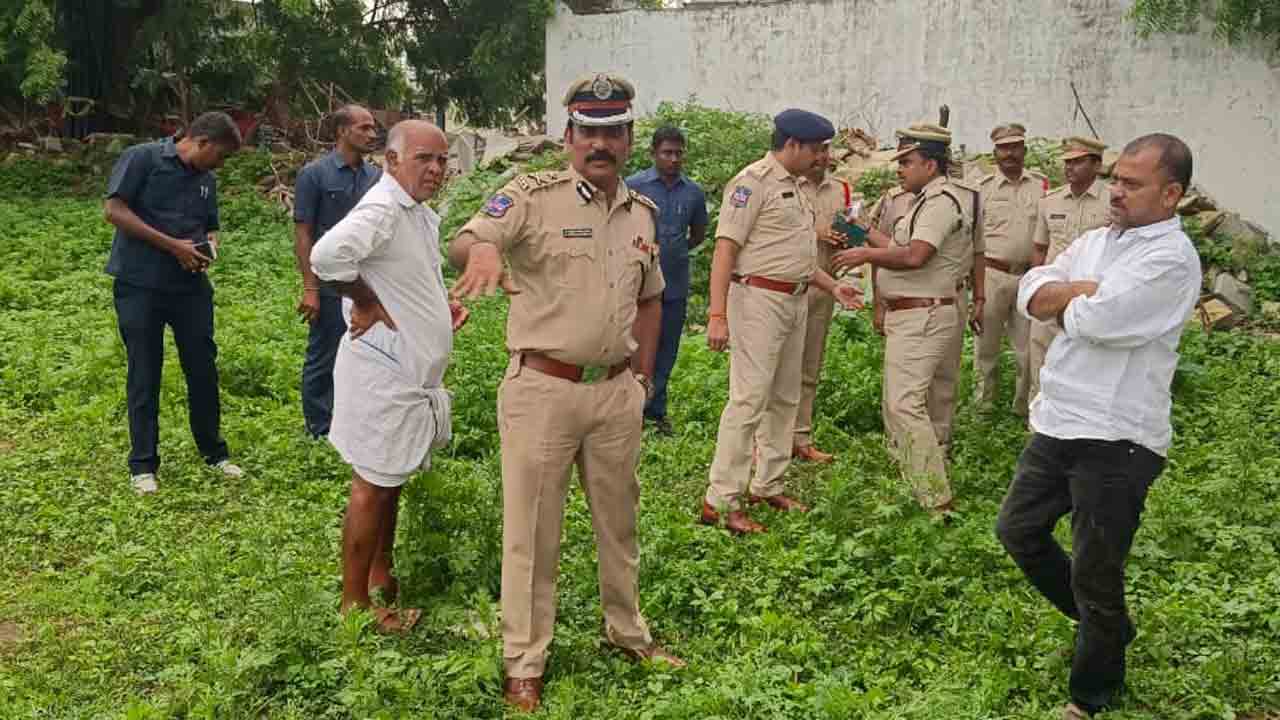 శ్రీధర్‌రెడ్డి హత్య ఘటనపై విచారణ