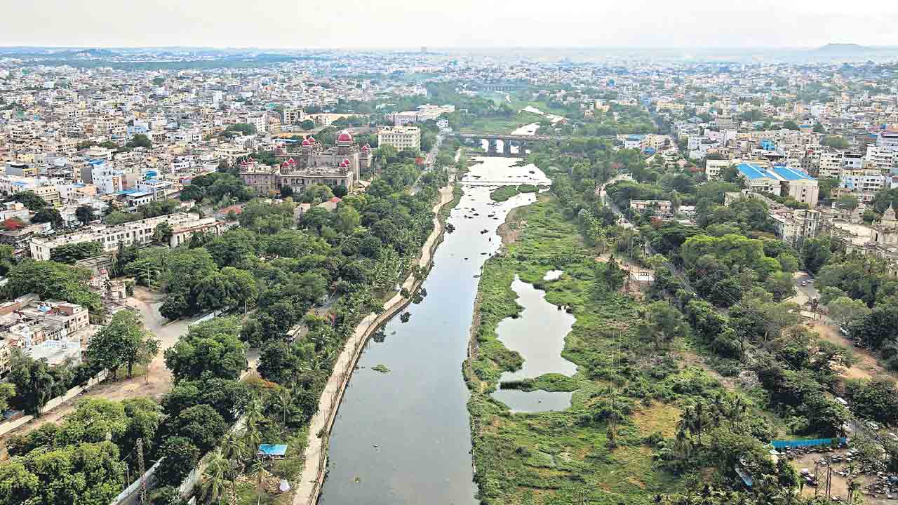 Musi Riverfront Development | మూసీలో నురగలాంటిదే.. లక్షన్నర కోట్లని చెప్పి 1500 కోట్లు ఇచ్చారు