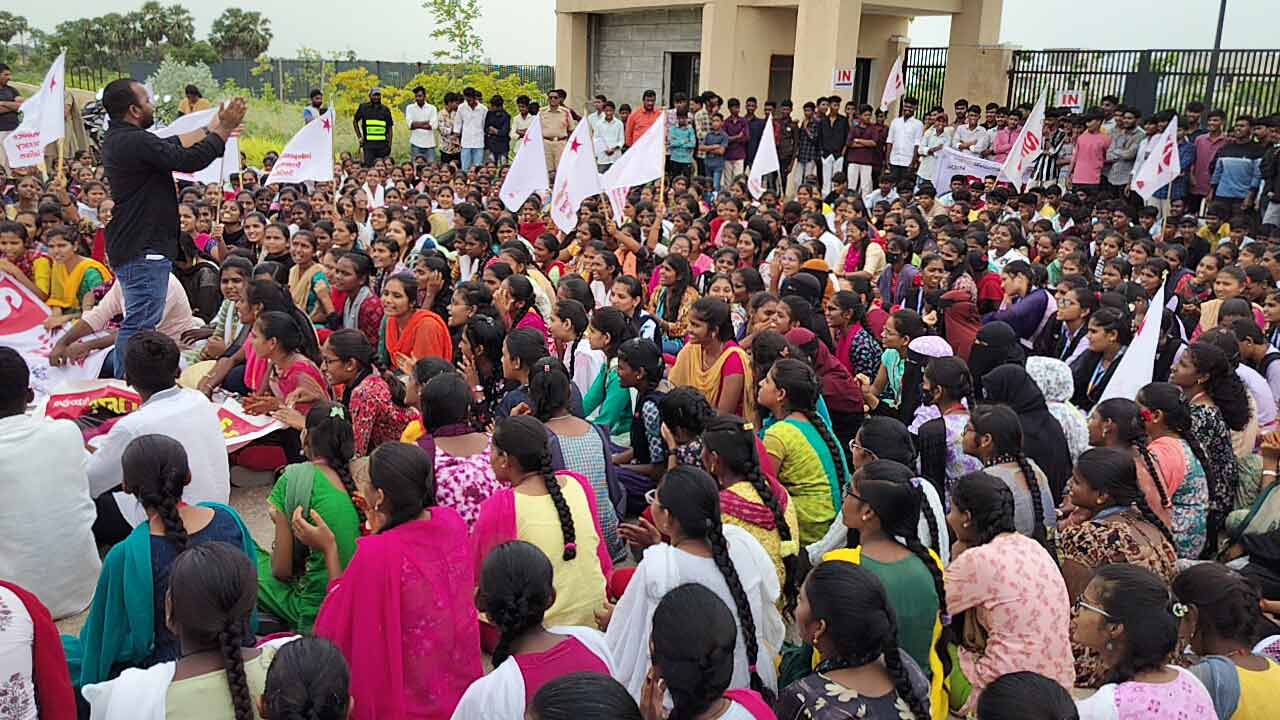 విద్యారంగ సమస్యలు పరిష్కరించాలి