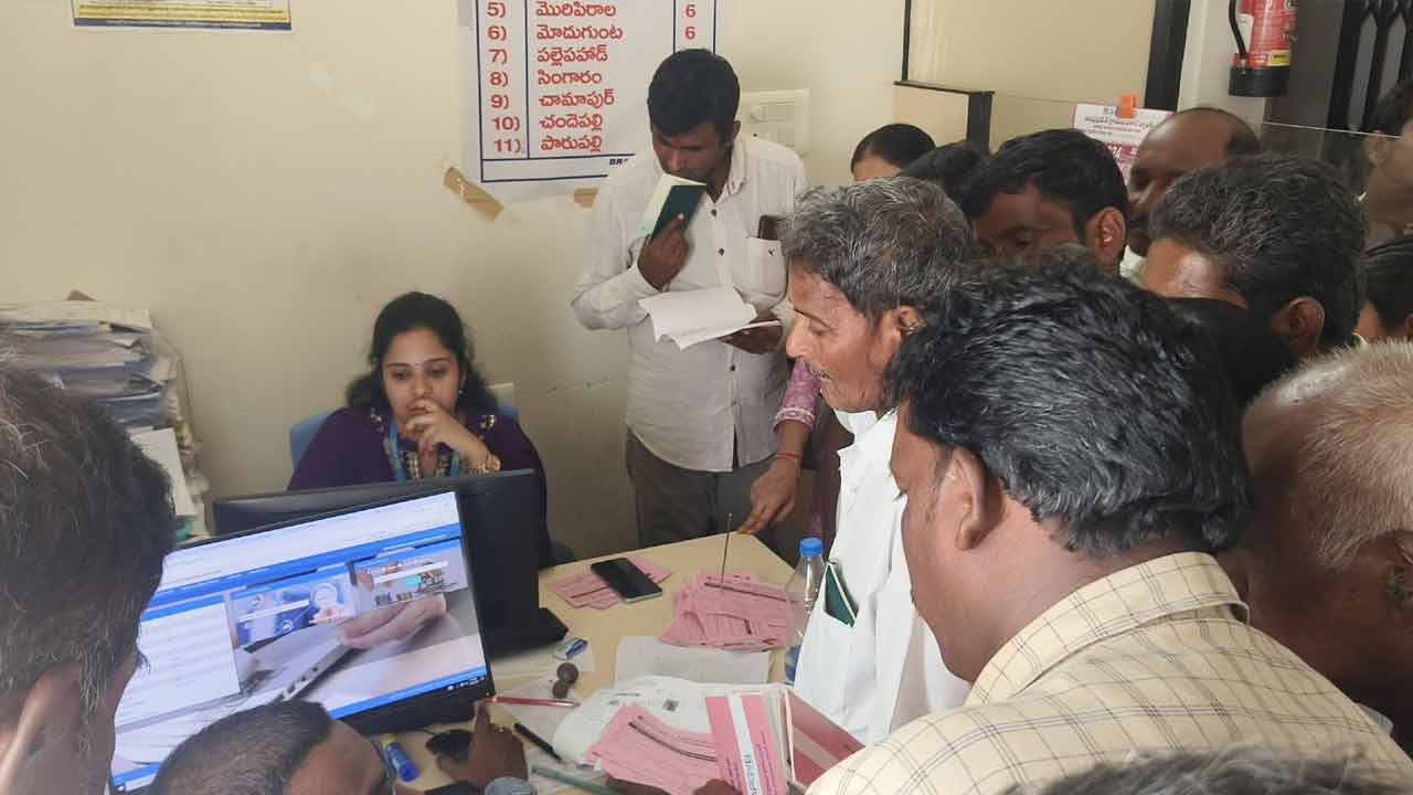 రెండో విడుతలోనూ గల్లంతే..