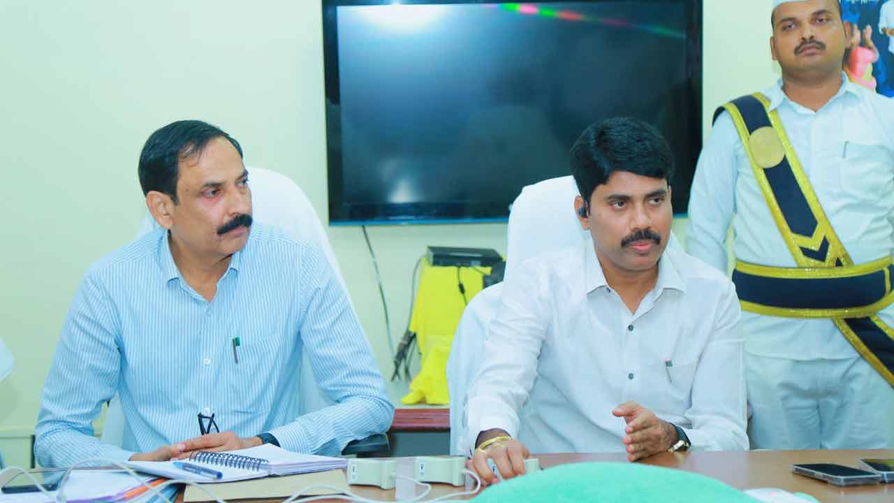 రేపటి నుంచి మున్సిపాలిటీల్లో ఇంటింటి జ్వర సర్వే నిర్వహించాలి