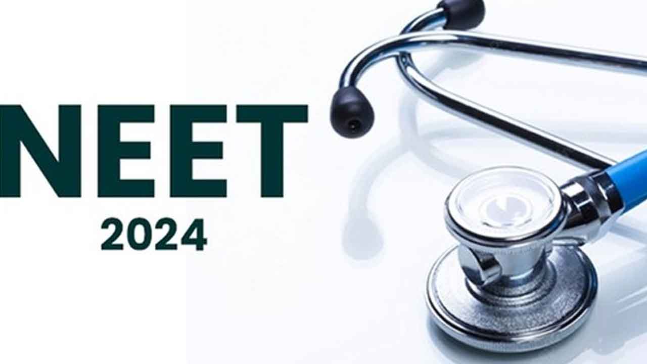 నీట్‌-యూజీ కౌన్సెలింగ్‌ వాయిదా