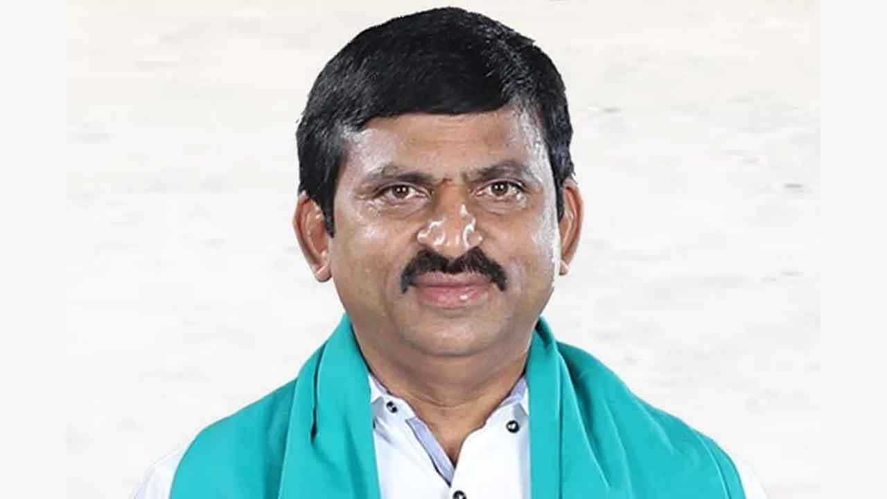 పొంగులేటి కంపెనీకి 4,495 కోట్ల పనులు