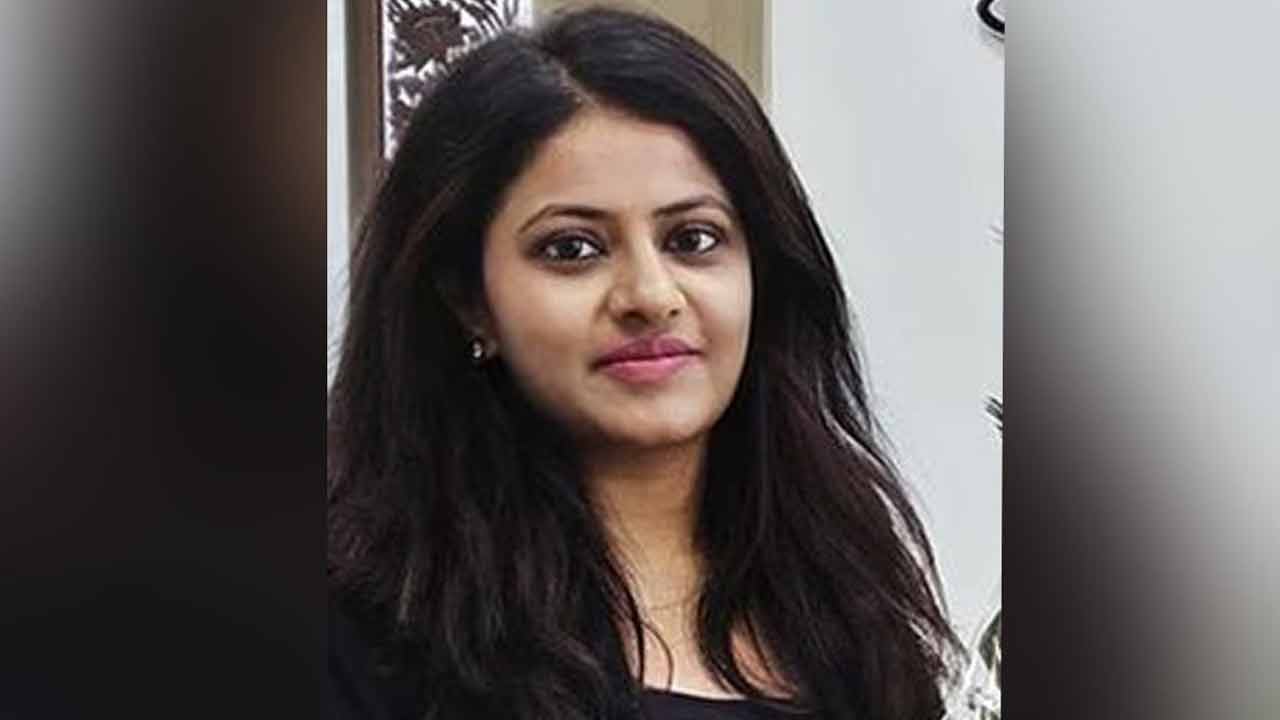Puja Khedkar | పూజా ఖేద్కర్‌పై కేసు.. ఐఏఎస్‌ అభ్యర్థిత్వాన్ని రద్దు చేసేందుకు యూపీఎస్సీ చర్యలు