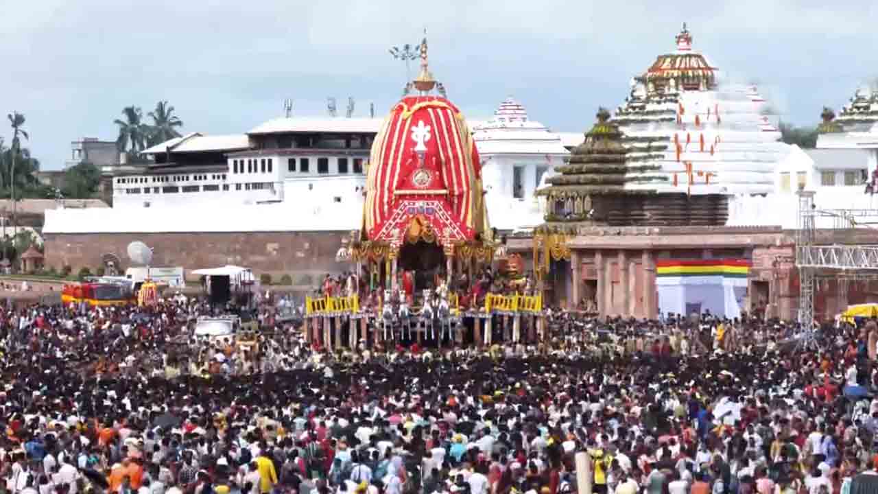 Rath Yatra | భక్తులతో కిక్కిరిసిన పూరి క్షేత్రం.. రెండో రోజు ప్రారంభమైన రథయాత్ర