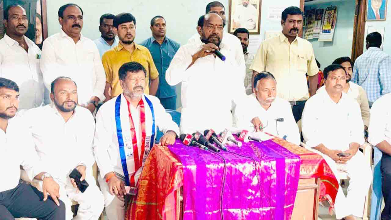 R Krishnaiah | నిరుద్యోగులతో సీఎం రేవంత్‌ చర్చలు నిర్వహించాలి : ఆర్‌ కృష్ణయ్య