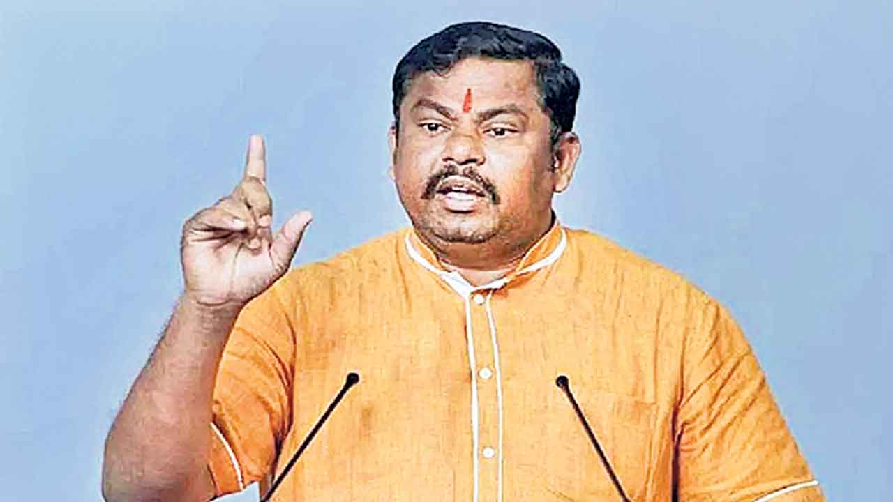 MLA Raja Singh | అలాంటి 50 మందిని ఎంపీలుగా ఎన్నుకోవాలి: రాజాసింగ్‌