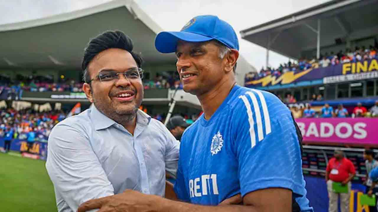 Rahul Dravid | బోనస్‌ విషయంలో ద్రవిడ్‌ కీలక నిర్ణయం.. సగానికి తగ్గించాలని బీసీసీఐకి విజ్ఞప్తి..!