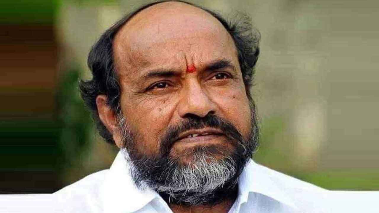 బీసీల సమస్యలపై సమరశీల పోరాటం