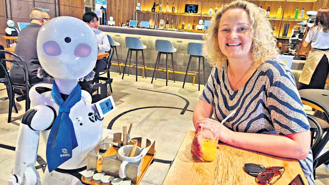 రోబో చిచ్చా.. దో మసాలా దోశ