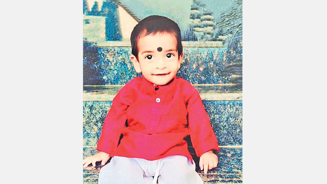 బాలుడిని బతికించరూ..!