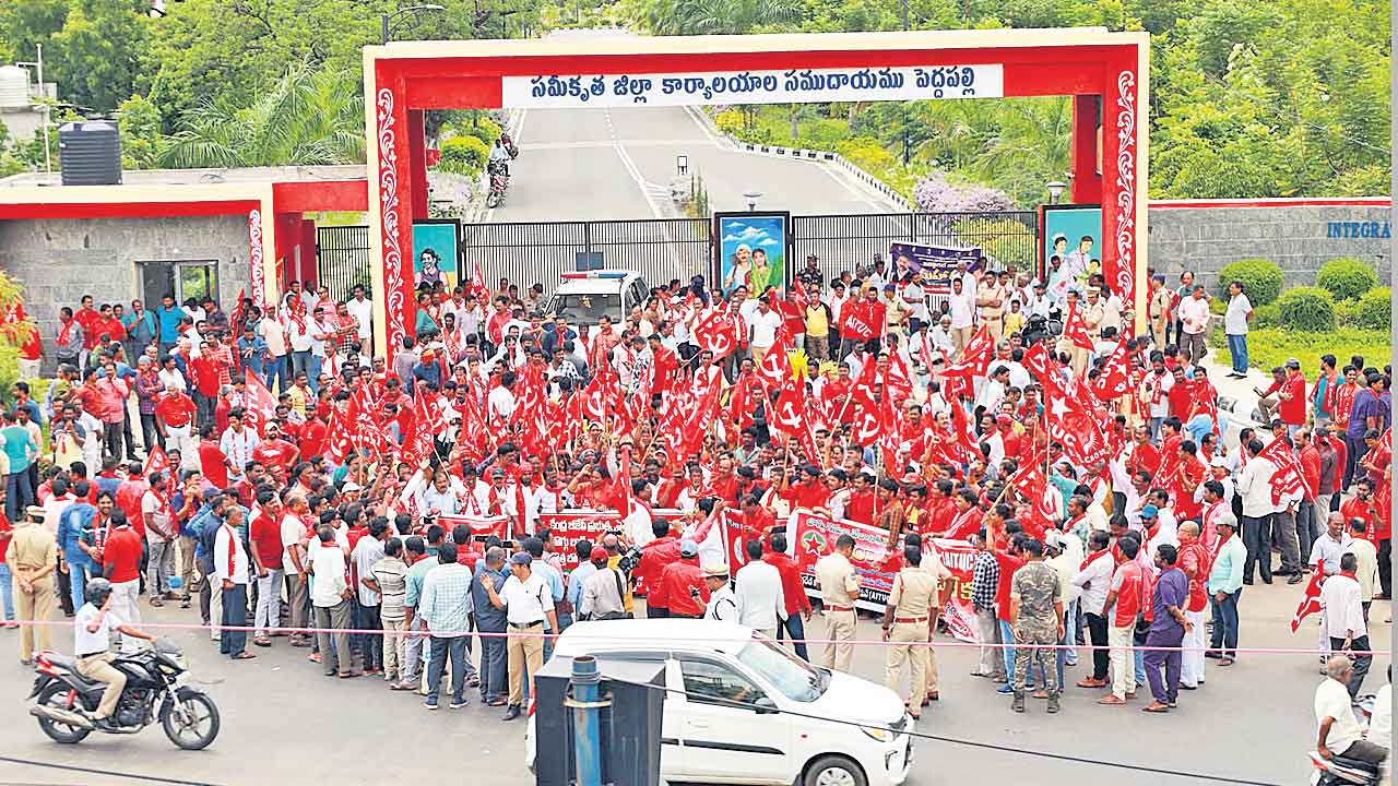 బొగ్గుగనుల వేలంపై కన్నెర్ర