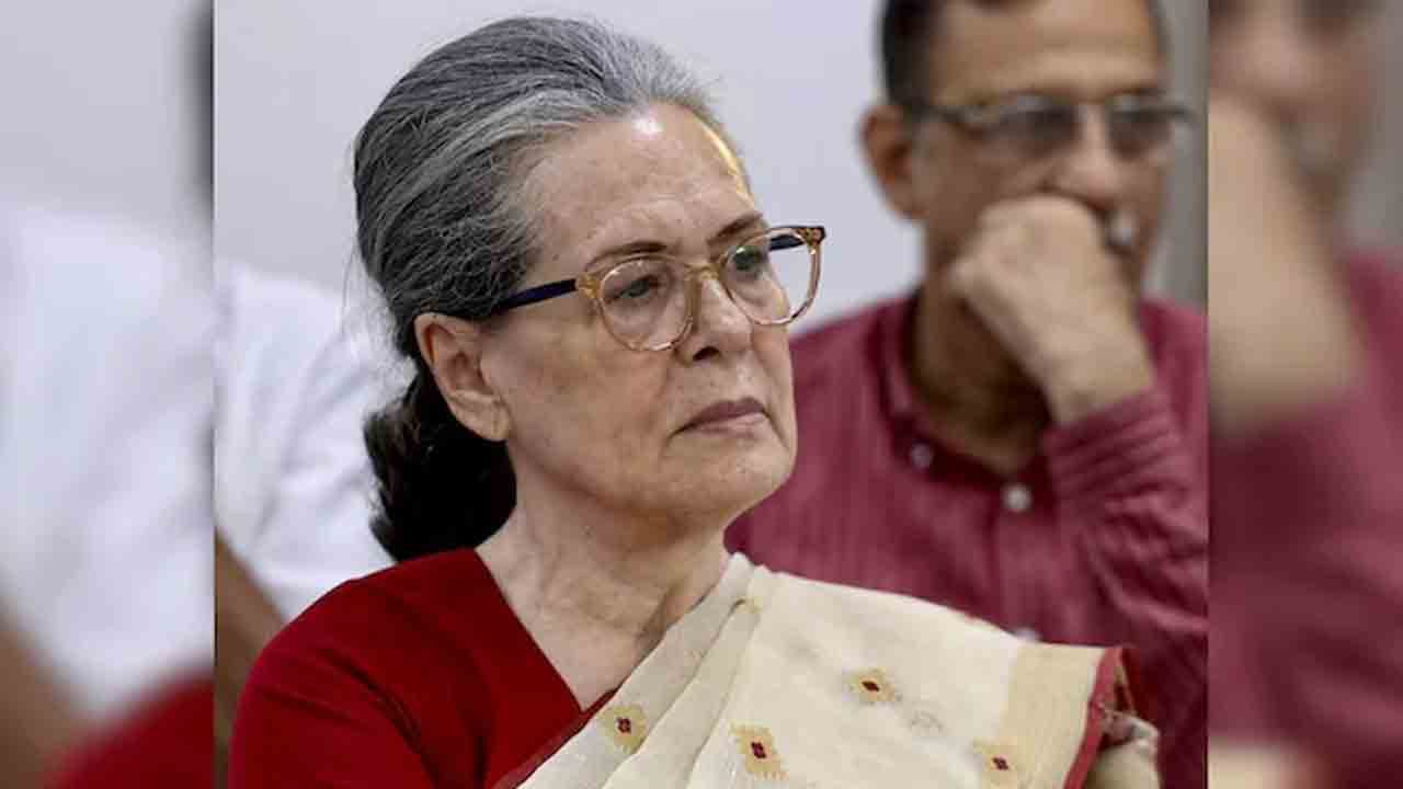 Sonia Gandhi | కాంగ్రెస్‌ పట్ల ప్రజలు సానుకూలంగానే ఉన్నారు.. కానీ, అతివిశ్వాసం వద్దు.. పార్టీ నేతలకు సోనియా సూచన