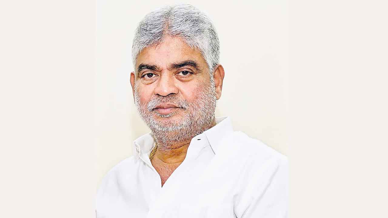 MLAs Disqualification | ఈ నెల 6 నుంచి మరో నలుగురు ఎమ్మెల్యేల అనర్హత పిటిషన్లపై స్పీకర్‌ విచారణ..