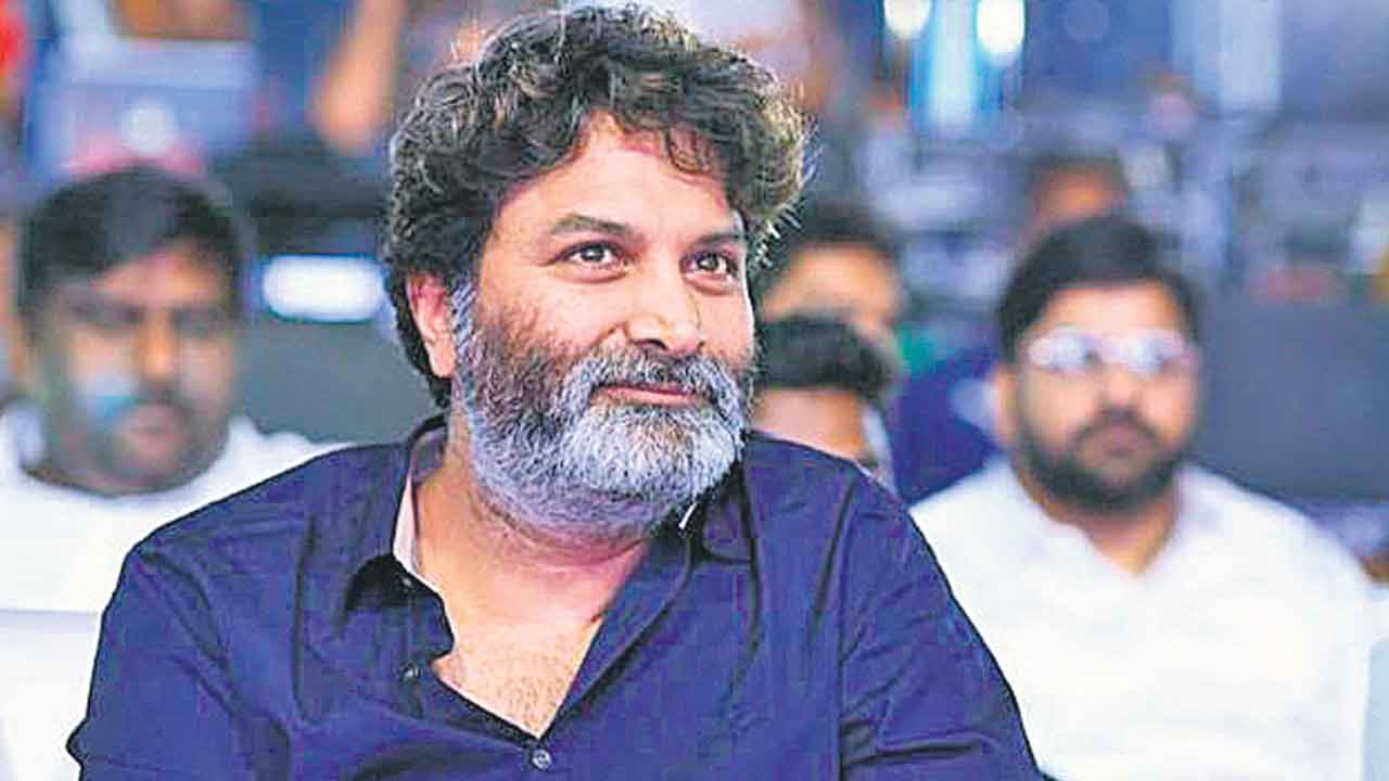 Trivikram Srinivas | వెంకటేశ్ సినిమా కోసం త్రివిక్ర‌మ్ శ్రీనివాస్ ప్లాన్ చేంజ్‌.. ?