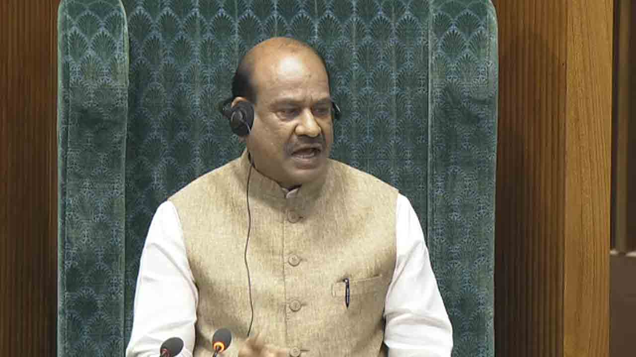 Lok Sabha | మూడో రోజు ప్రారంభమైన బడ్జెట్‌ సమావేశాలు.. విపక్షాల ఆందోళన