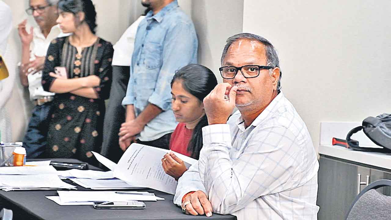 వీఎన్‌ ఆదిత్య సినిమాకోసం ఆడిషన్స్‌