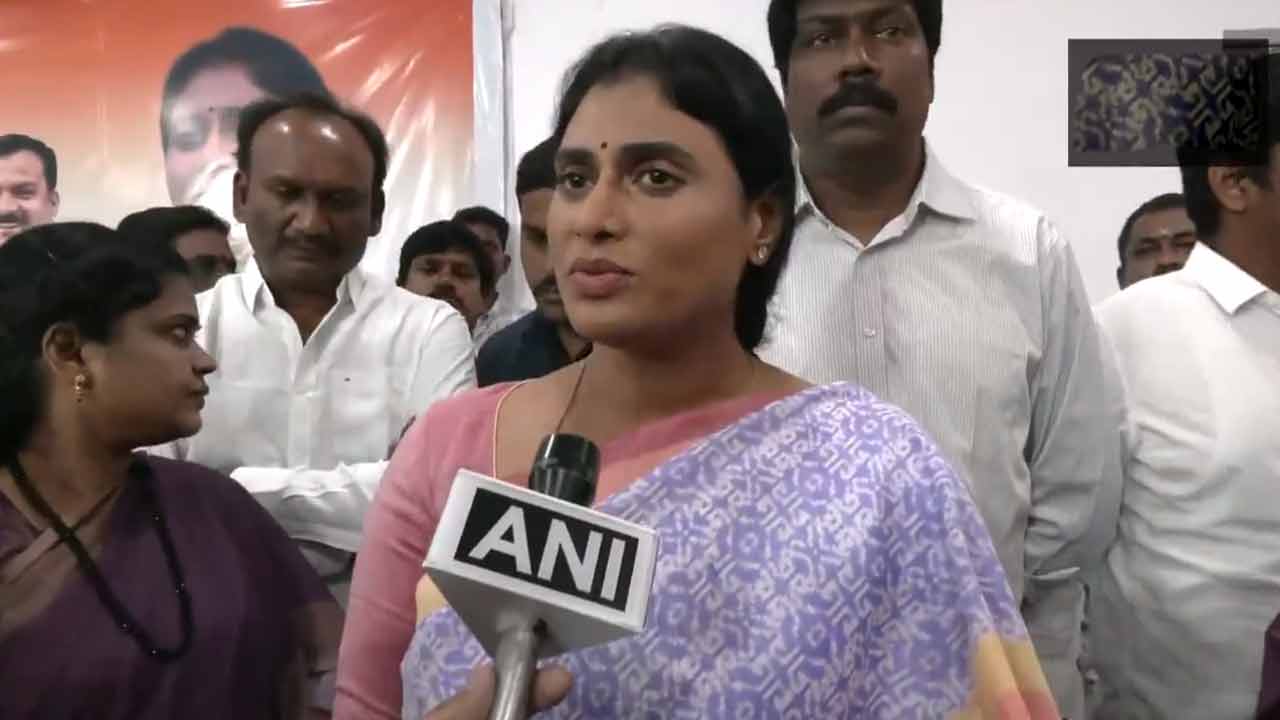 YS Sharmila | మాజీ ముఖ్యమంత్రి జగన్‌ రాష్ట్రాన్ని అప్పులపాలు చేశాడు : వైఎస్‌ షర్మిల