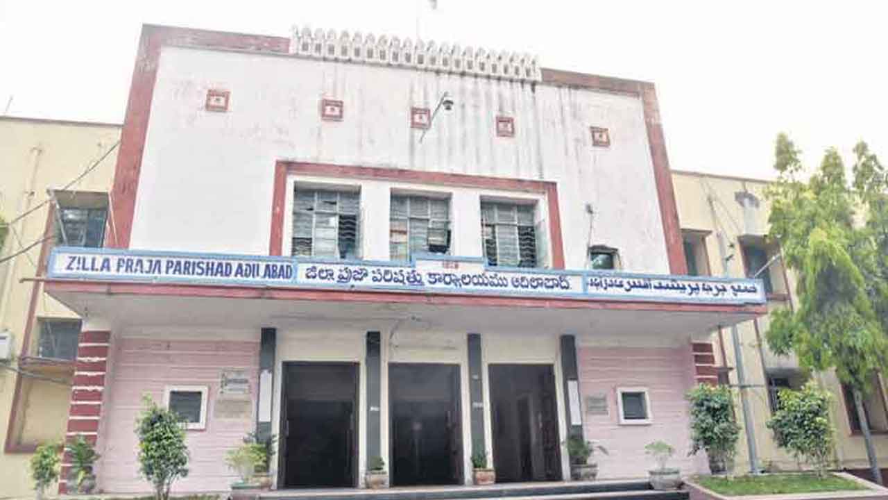 సేవలకు సెలవు