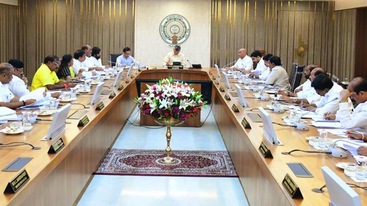 ముగిసిన ఏపీ కేబినెట్‌ భేటీ.. ముగ్గురు మంత్రులతో కమిటీ ఏర్పాటుకు నిర్ణయం!