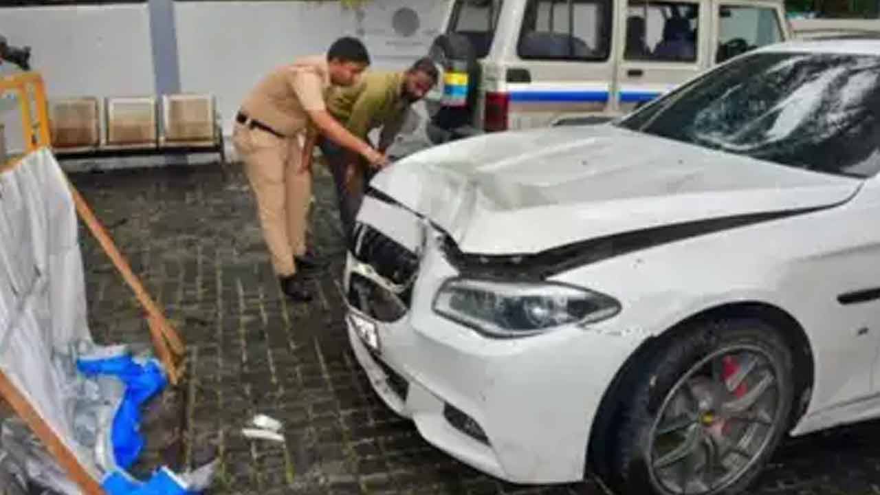 ఈడ్చుకెళ్లి పడేసి.. కొడుకును తప్పించి