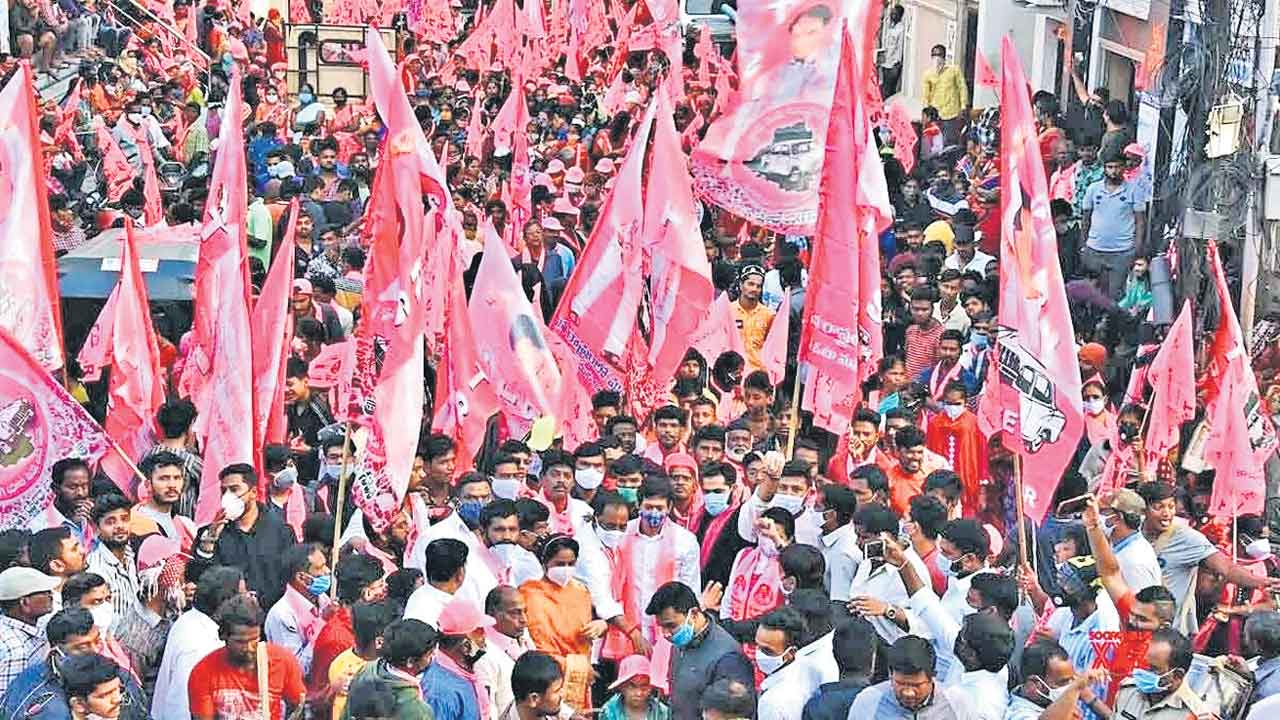 ఉద్యమ నాయకుల కార్ఖానా బీఆర్‌ఎస్‌