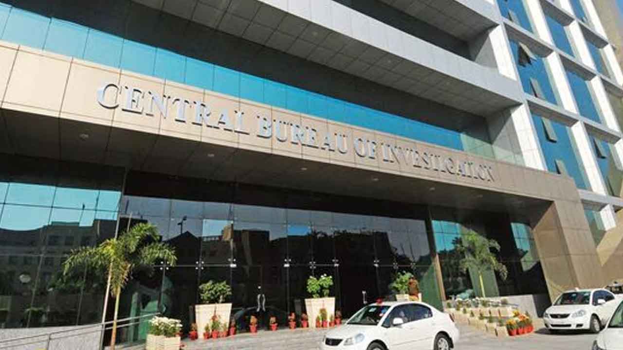 NEET Paper Leak | నీట్‌ కేసులో గుజరాత్‌ ప్రైవేట్‌ స్కూల్‌ యజమాని అరెస్ట్‌