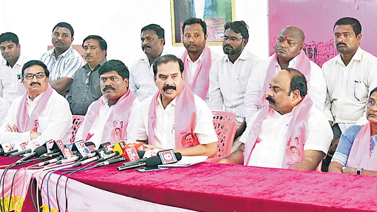 కాంగ్రెస్‌ది ప్రతీకార పాలన