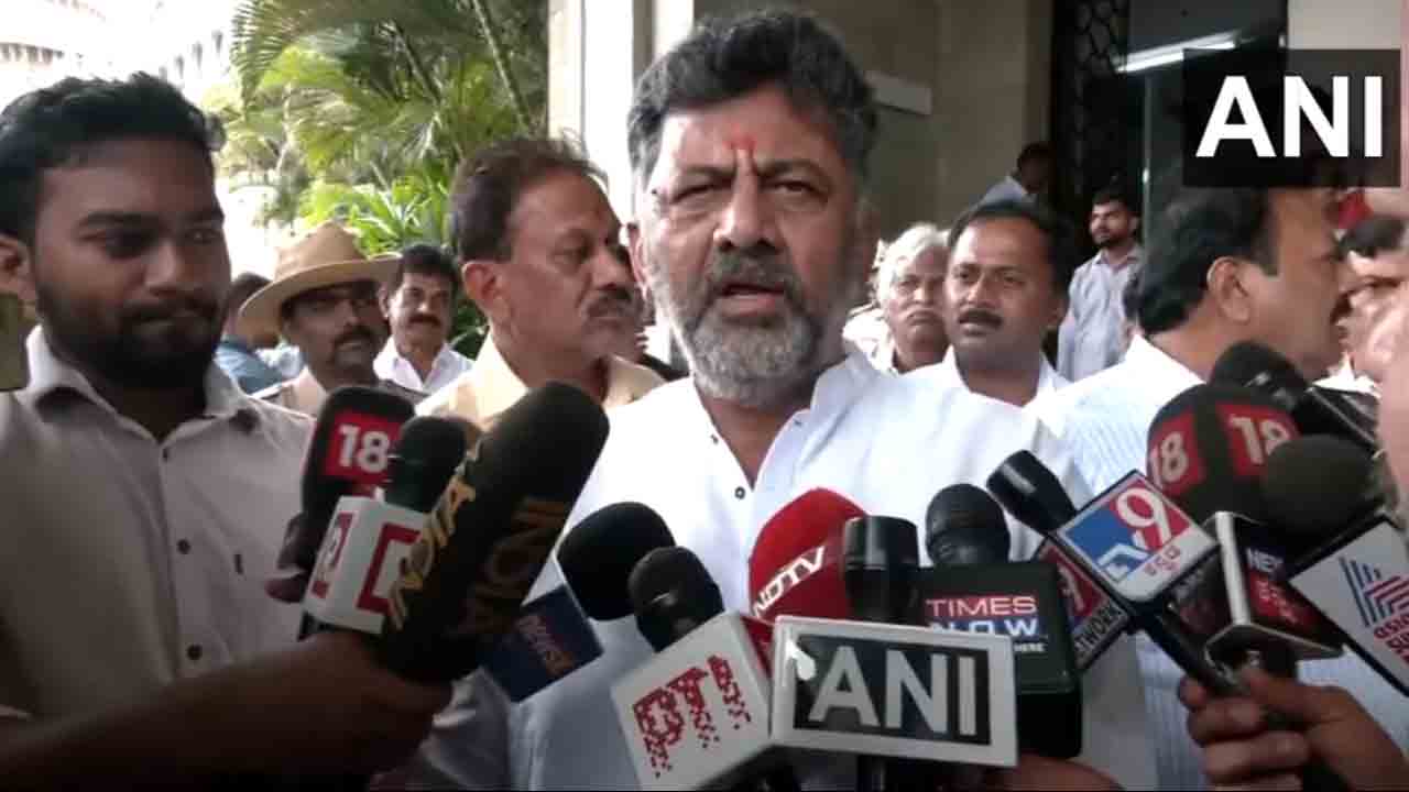 DK Shivakumar | భారీ వర్షాలతో ప్రాజెక్టుల్లో జలకళ : డీకే శివకుమార్