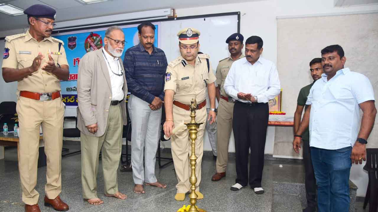 Drugs | మత్తు పదార్థాల వినియోగంతో యువత భవిష్యత్తు అంధకారం : సీపీ అంబర్‌ కిషోర్‌ ఝా