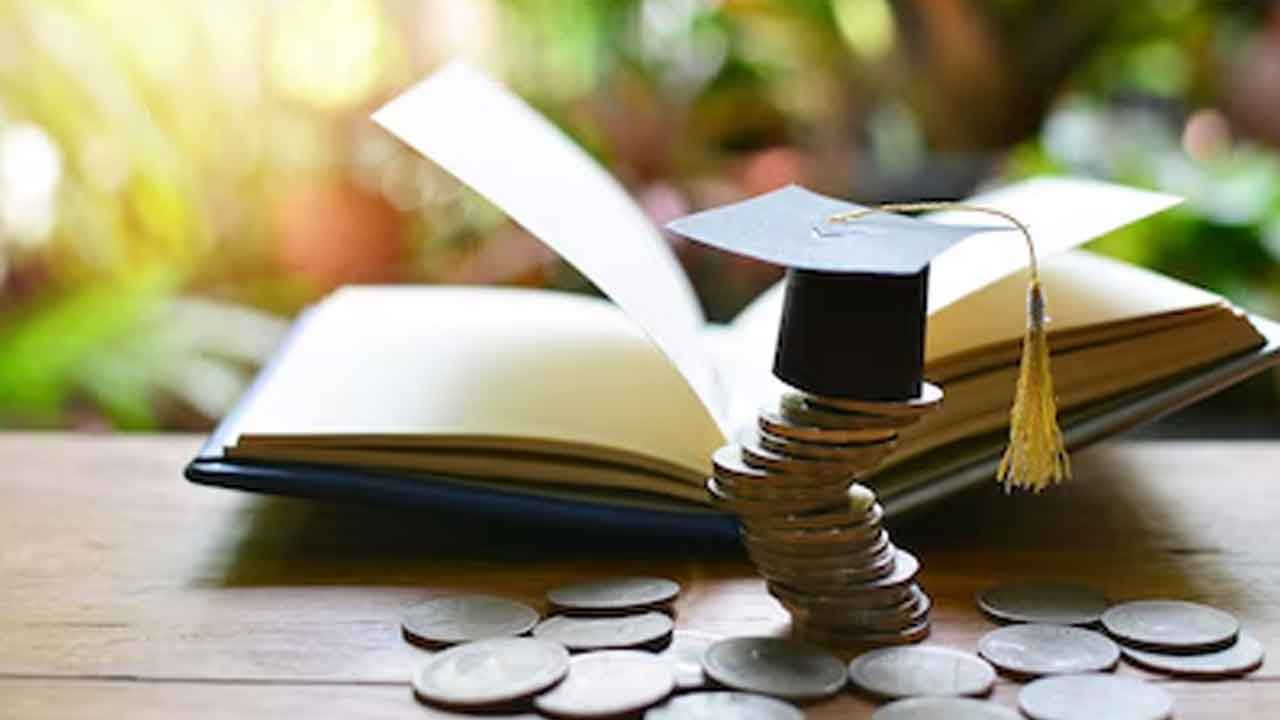 10 లక్షల వరకూ విద్యా రుణాలు