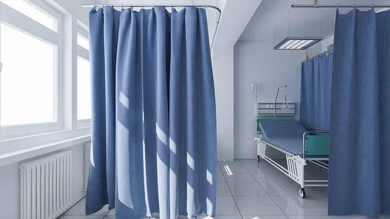 Gujarat | బయటపడ్డ మరో బాగోతం.. బీజేపీ పాలిత గుజరాత్‌లో నకిలీ దవాఖాన!