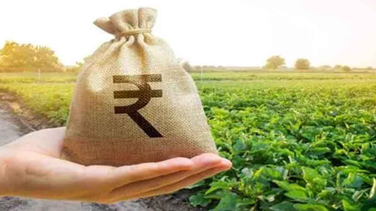 రైతుల నుంచే ఏడు నెలల వడ్డీ వసూలు