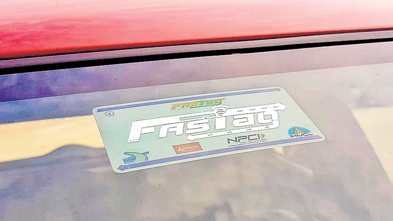 FASTAG | డబుల్‌ చార్జీలు.. ఫాస్టాగ్‌ స్టిక్కర్‌లేకుంటే ఇకపై టోల్‌ తీస్తారు..