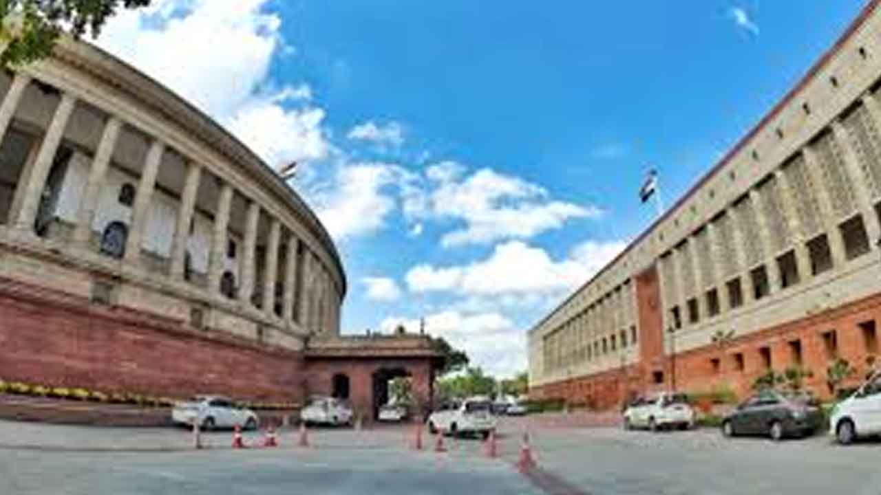 Lok Sabha | బంగళా ఖాళీ చేయండి.. 200 మంది మాజీ ఎంపీలకు నోటీసులు