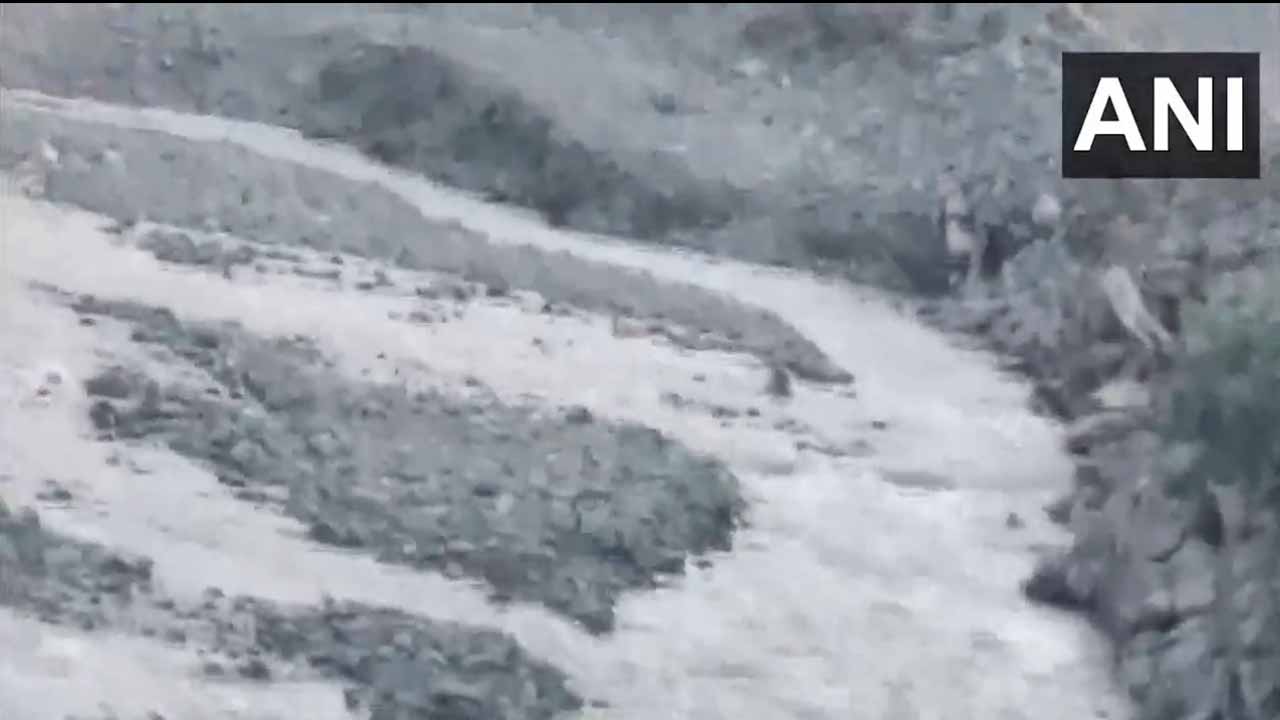 Ladakh: వేడెక్కుతున్న ల‌డాఖ్.. వేగంగా క‌రుగుతున్న గ్లేసియ‌ర్స్‌